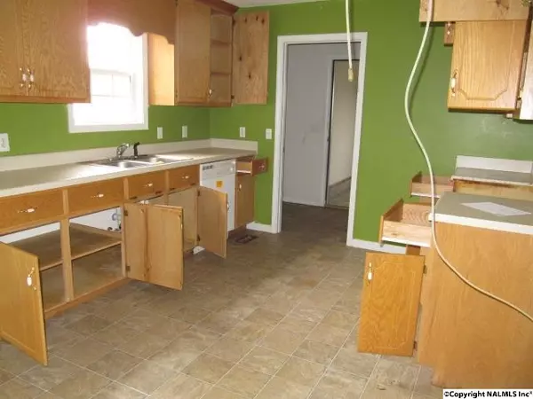 Douglas, AL 35964,116 Martin Road