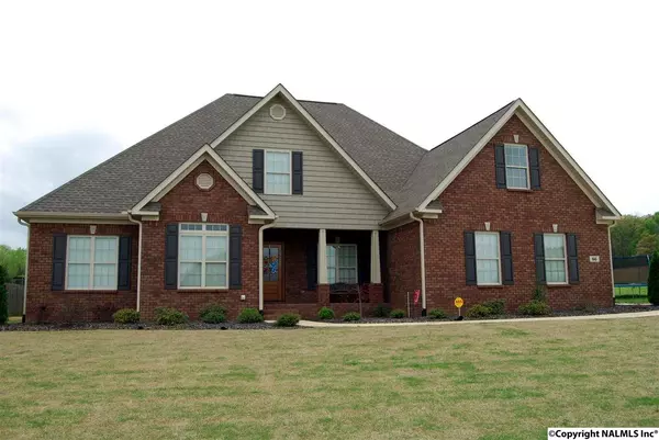 66 Huntscliff Drive, Trinity, AL 35673