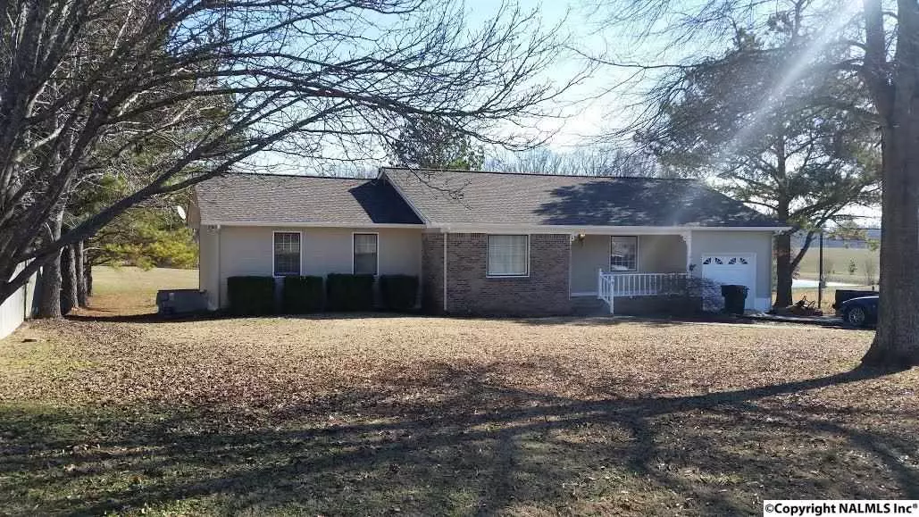 345 Widow Hornbuckle Road, New Market, AL 35761