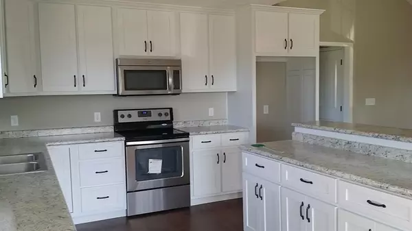 Rainsville, AL 35986,28 Keef Avenue