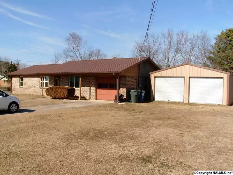 103 Cameron Street, Albertville, AL 35950