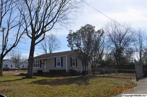 Athens, AL 35611,807 5th Avenue