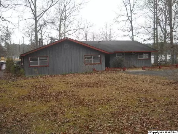 54 Star Drive, Ashville, AL 35953