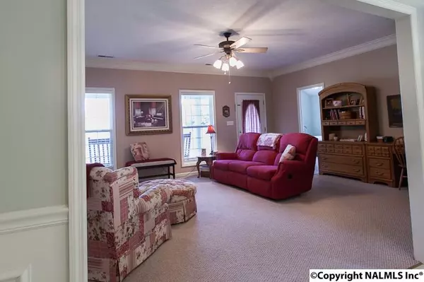 Athens, AL 35613,17852 Wells Road