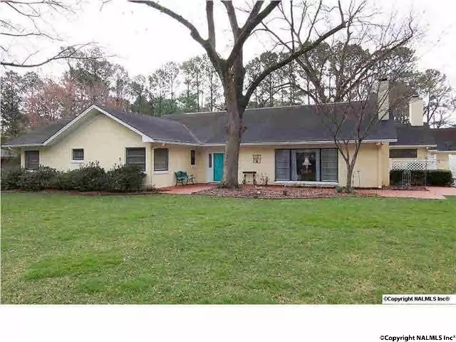 1605 Woodland Street, Decatur, AL 35601