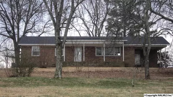 1976 Church Avenue, Rainsville, AL 35986