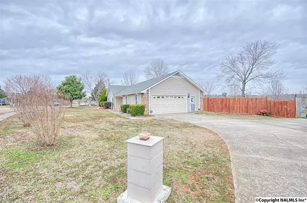 Toney, AL 35773,113 Bramblebush Drive