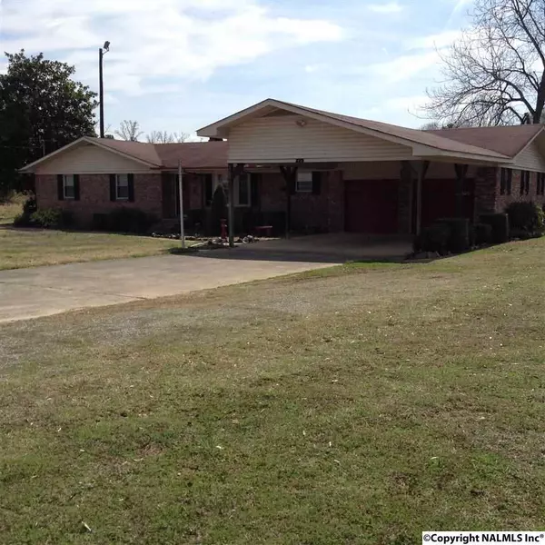 229 Paulette Drive, Gadsden, AL 35903