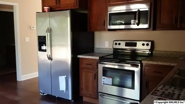 Rainsville, AL 35986,704 SE Scott Avenue