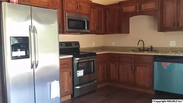 Rainsville, AL 35986,704 SE Scott Avenue