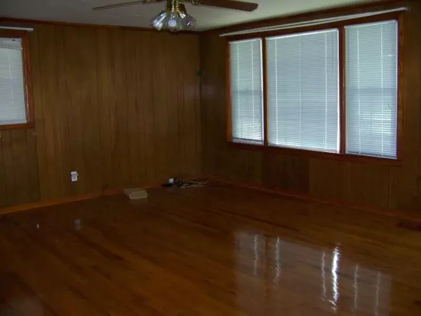 Rainsville, AL 35986,1818 Church Street