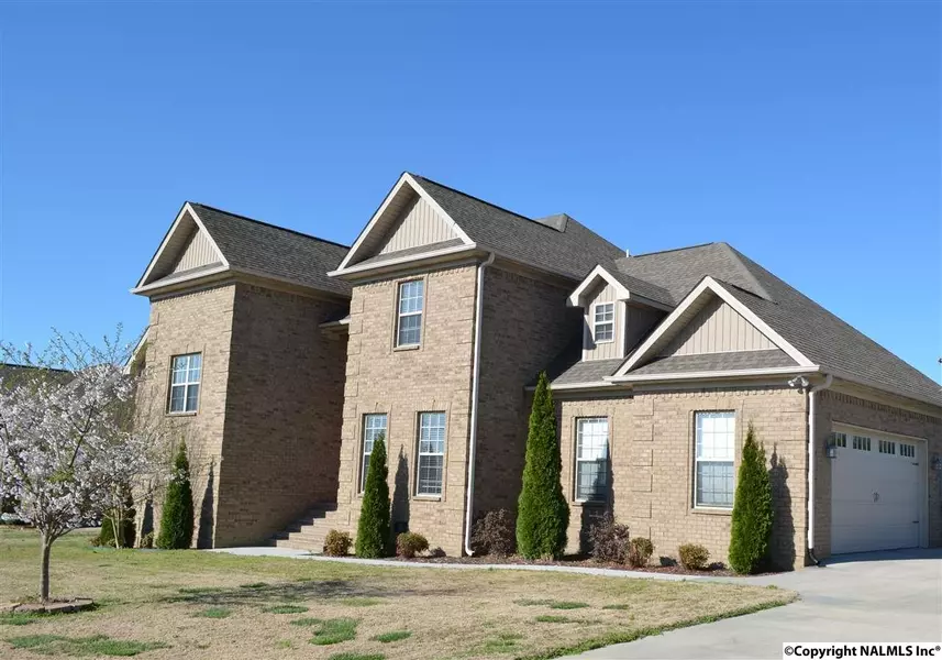 312 Payton Lane, Grant, AL 35747