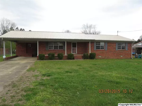 603 Forrest Avenue, Scottsboro, AL 35768