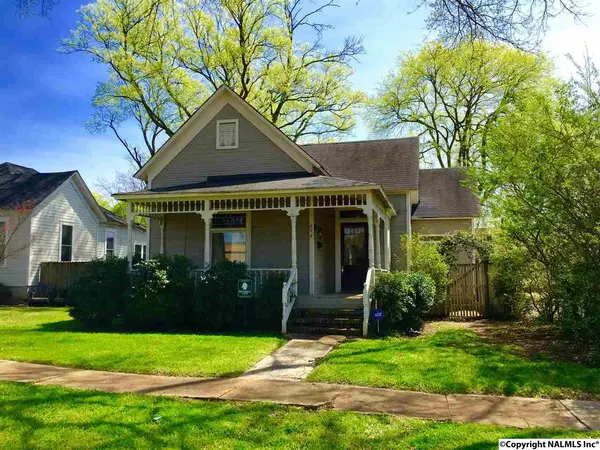 204 NE Canal Street, Decatur, AL 35601