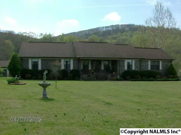 407 NE 55th Street, Fort Payne, AL 35967