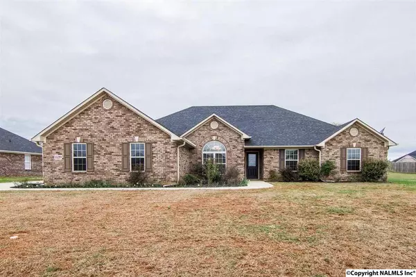 Athens, AL 35613,13219 Summerfield Drive