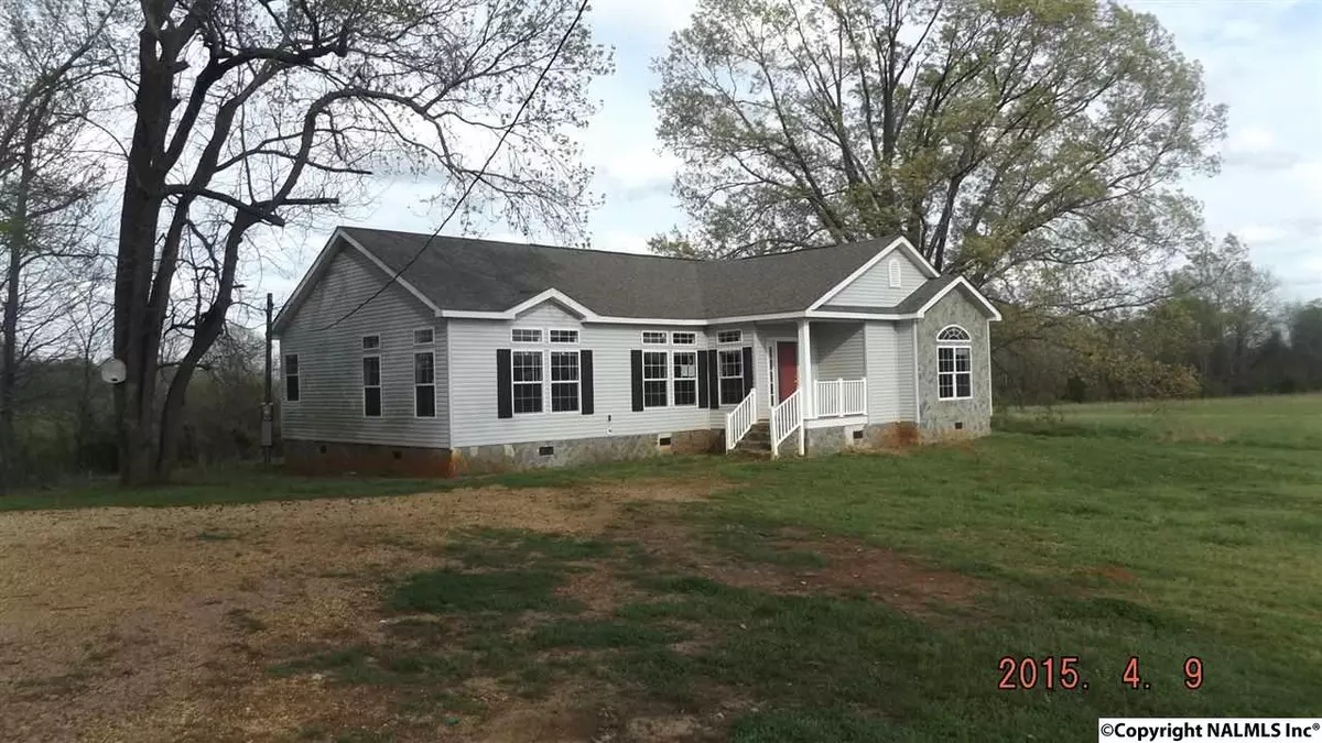 Mount Hope, AL 35651,1415 County Road 460