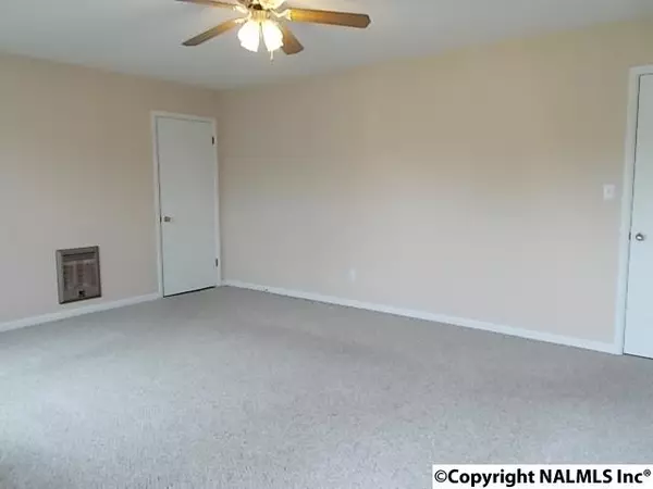 Scottsboro, AL 35768,401 Lora Street