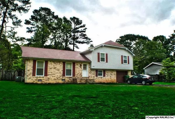 502 Greendale Drive, Huntsville, AL 35806