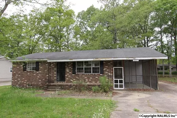 1807 Elwyn Avenue, Gadsden, AL 35904