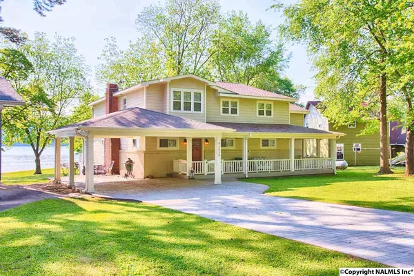 1038 County Road 570, Rogersville, AL 35652