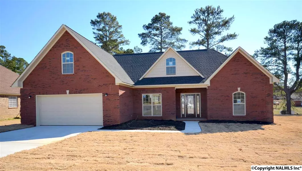 1314 Gypsy Trail, Hartselle, AL 35640