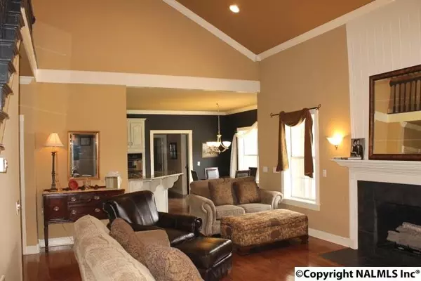 Rainsville, AL 35986,242 Massengill Lane