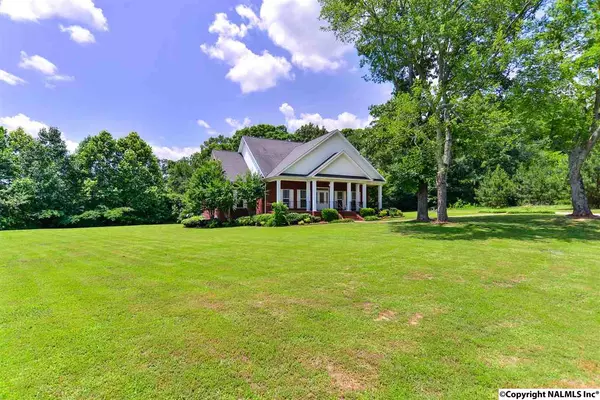 Hartselle, AL 35640,2707 Stone Hills Drive