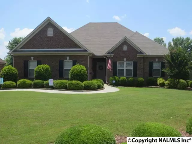 26514 Mill Creek Way, Athens, AL 35613