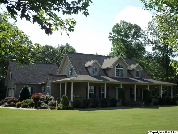 5090 Hidden Point Drive, Cedar Bluff, AL 35959