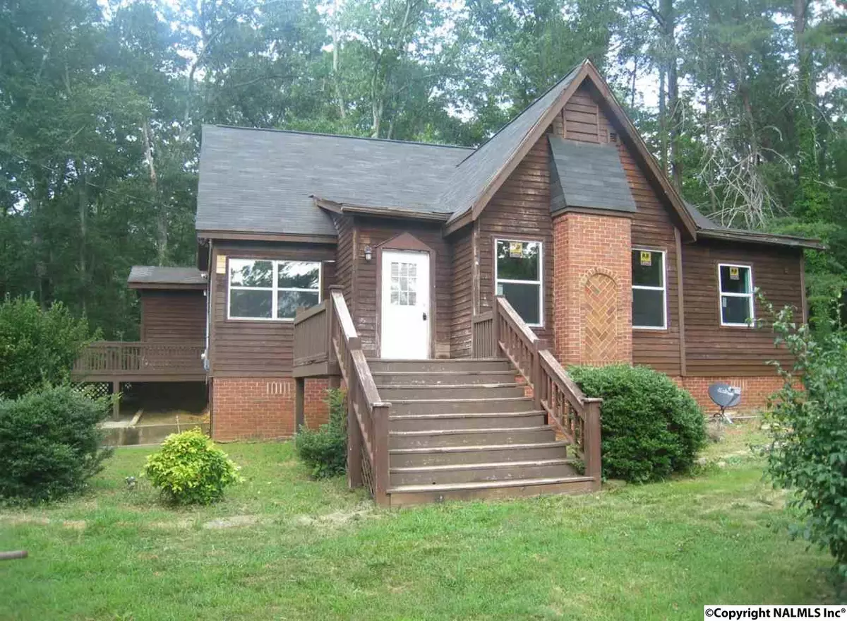 Fort Payne, AL 35967,507 7th Street