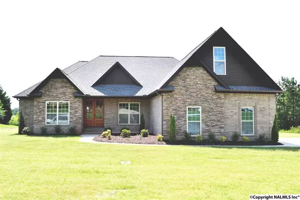 Hartselle, AL 35640,2701 Stone Hills Drive