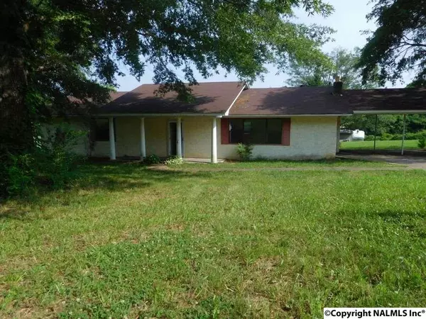 4370 E Tawannah Circle, Gadsden, AL 35903