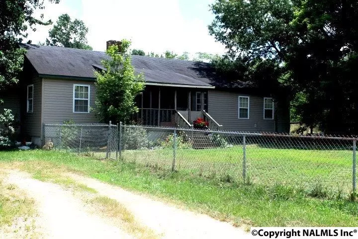 Fort Payne, AL 35967,2315 County Road 79