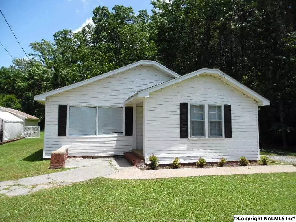 Gadsden, AL 35903,422 Mimosa Street