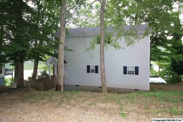 Ardmore, TN 38449,752 Lake Logan Road