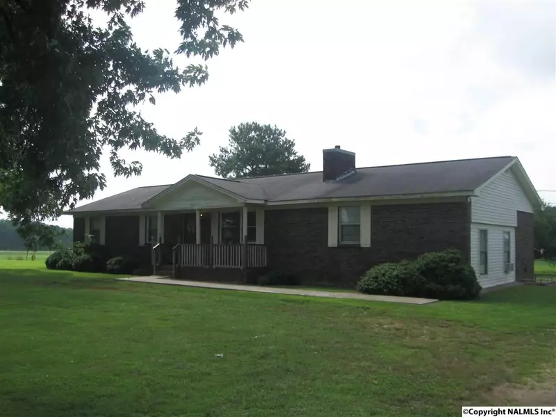 462 County Road 1544, Eva, AL 35621