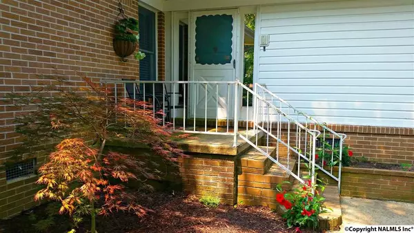 Rainsville, AL 35986,66 SW 4th Avenue