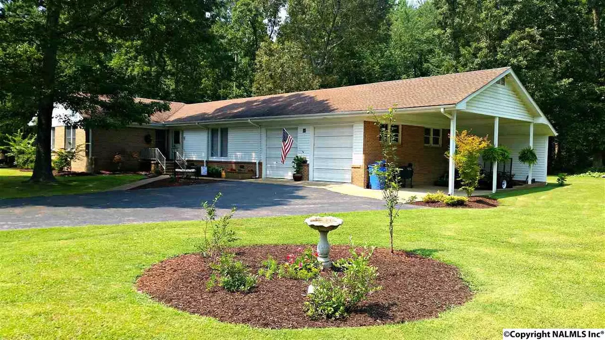 Rainsville, AL 35986,66 SW 4th Avenue