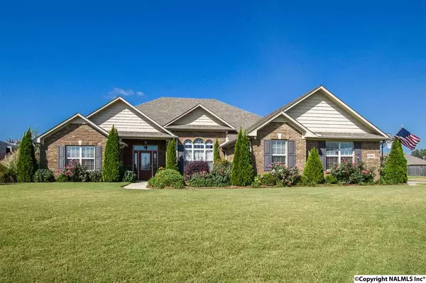 Athens, AL 35613,13567 Summerfield Drive