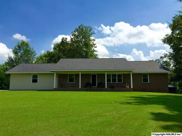 7810 County Road 1435, Vinemont, AL 35179