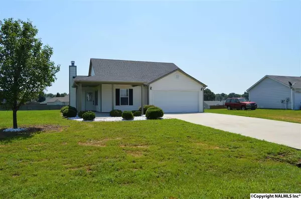 105 Fox Chase Trail, Toney, AL 35773