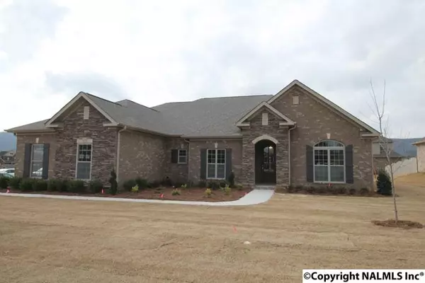 4605 Sweetleaf Court, Owens Cross Roads, AL 35763