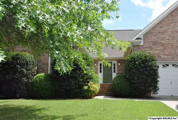 120 Pebblebrook Circle, Madison, AL 35758