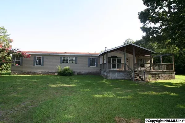 526 Johnson Avenue, New Hope, AL 35760