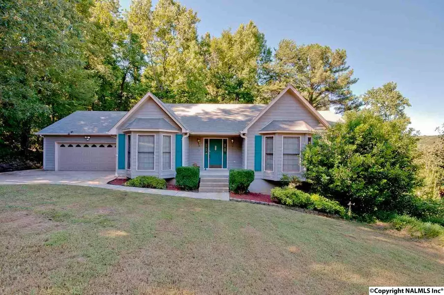 103 Tessie Drive, Owens Cross Roads, AL 35763