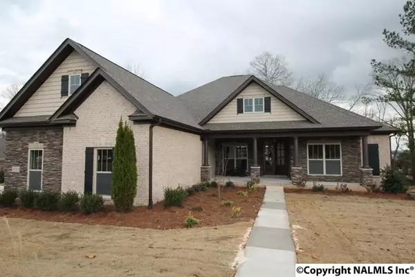 4708 Riverbank Circle, Owens Cross Roads, AL 35763