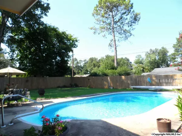 Decatur, AL 35601,1717 Summerlane