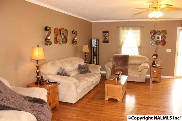 Rainsville, AL 35986,94 Road 9068