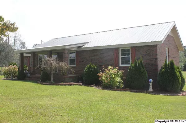 210 County Road 545, Scottsboro, AL 35768